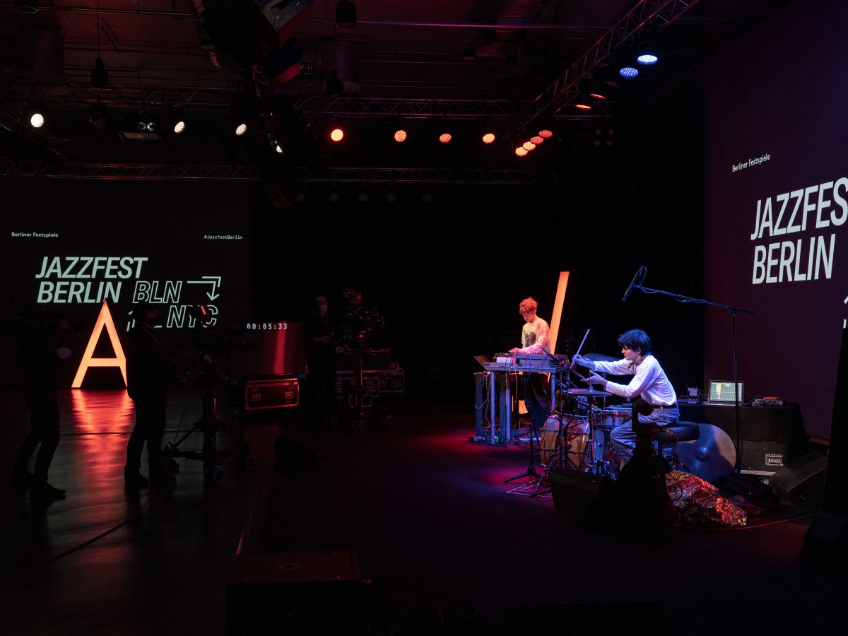 Y-OTIS Remixed at Jazzfest Berlin