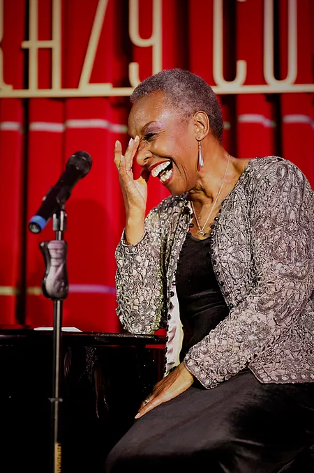 その他 elaine delmar IWD2021: vocalist Elaine Delmar – London Jazz News